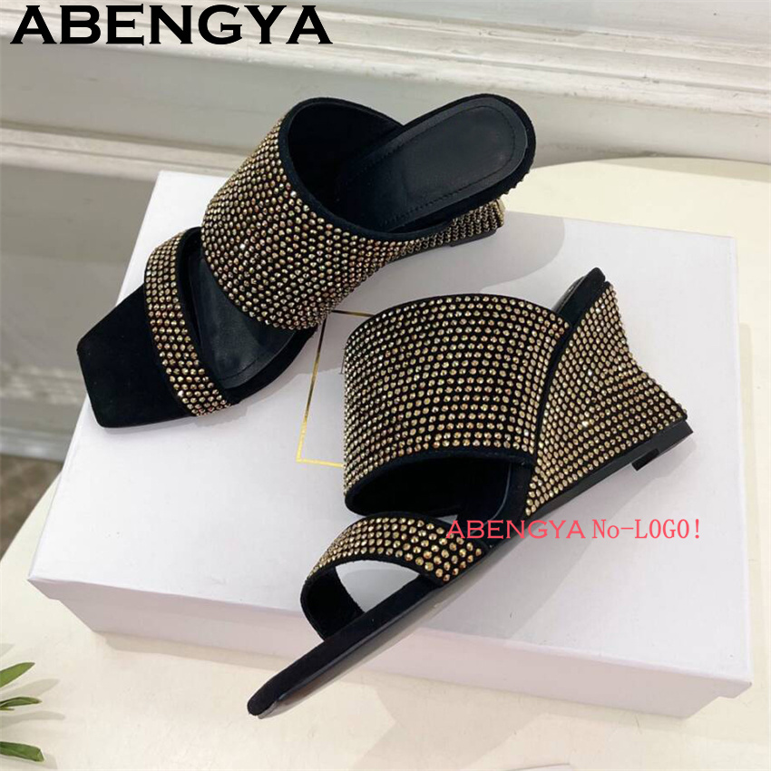 Sandalias Elegantes con Tacón  - Ethnic Fashion Week reseña y precio