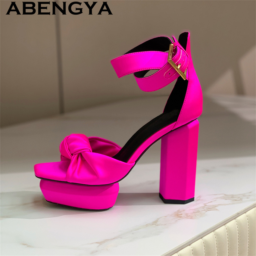 Nuevas Sandalias de Plataforma - Ethnic Fashion Week reseña y precio